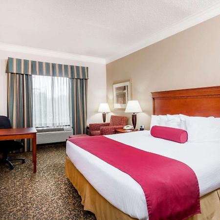 Baymont By Wyndham Madisonville Zewnętrze zdjęcie
