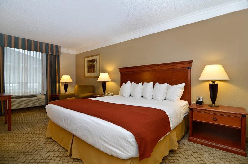 Baymont By Wyndham Madisonville Pokój zdjęcie